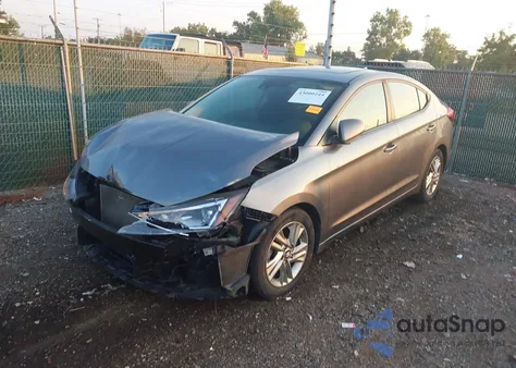 2019 Hyundai Elantra Value Edition из США, поврежденный, VIN 5NPD84LF5KH451352